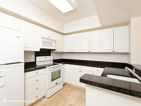 2nd image of 92-1037 Koio Dr APT A