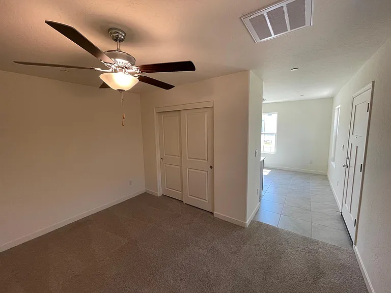 733 Jessie Dr — Photo 5