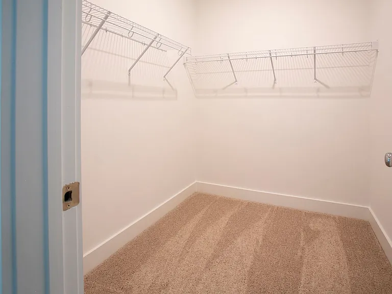 174 Beacon Dr — Photo 13