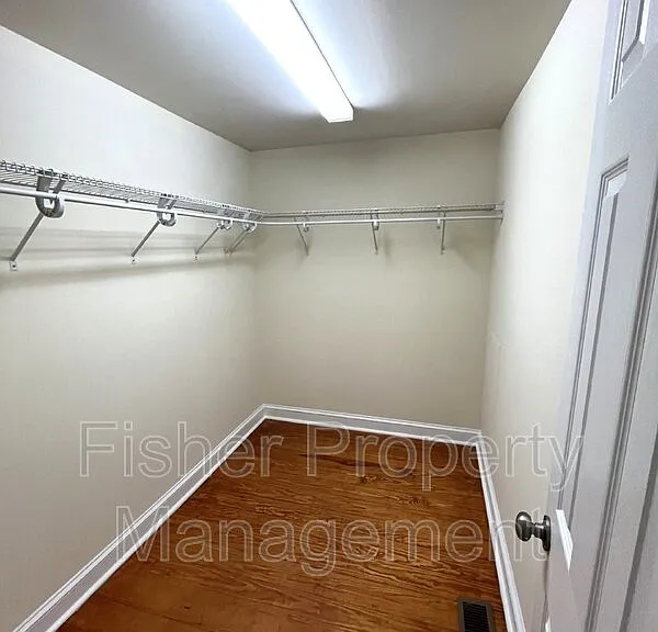 608 Albemarle St — Photo 15