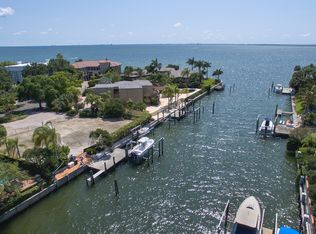 4933 Lyford Cay Rd, Tampa, FL 33629