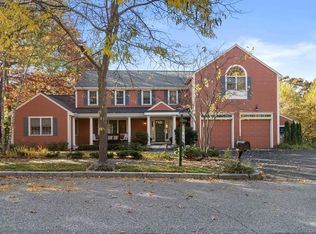 38 Emerald Dr, Reading, MA 01867