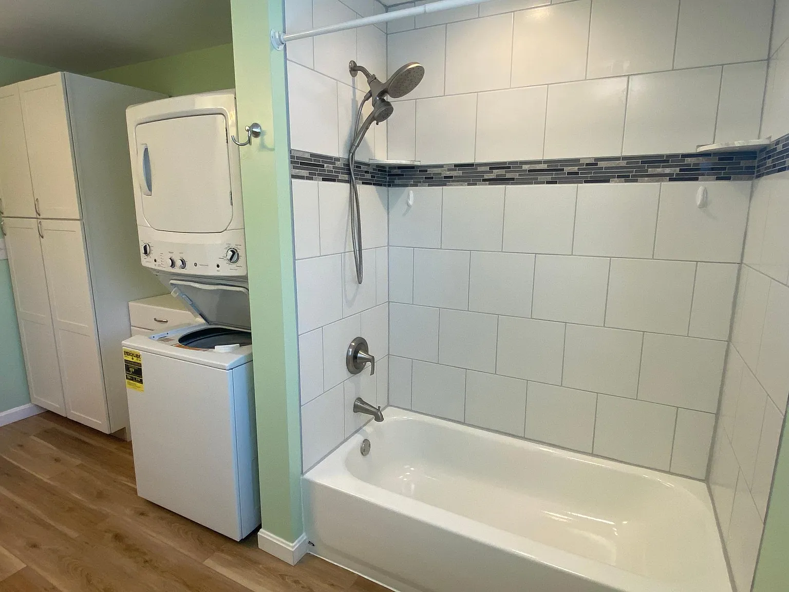 1 bed, 800 sqft, $1,400 — Photo 4