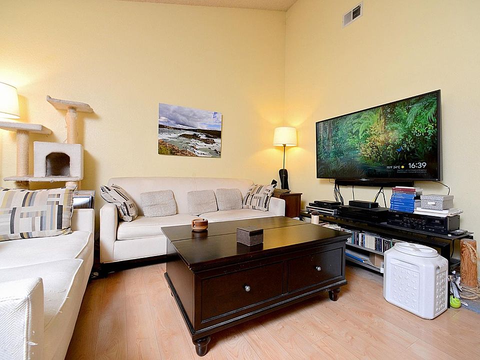 1st image of 251 Kenbrook Cir #108