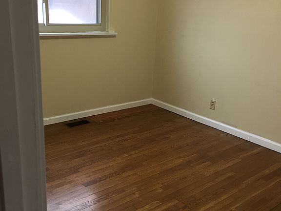 2nd image of 11054 Galaxy Dr