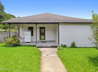 103 N 3rd St, Wiggins, MS 39577