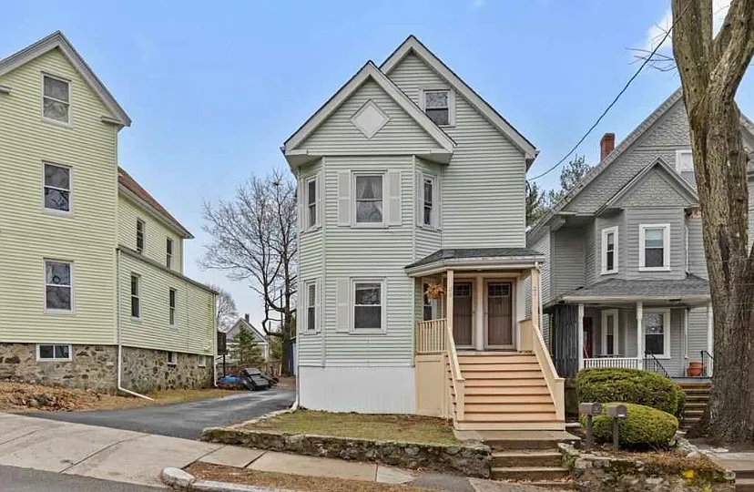23 Rockland St