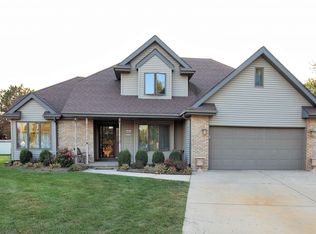 807 1st Ct, Manhattan, IL 60442