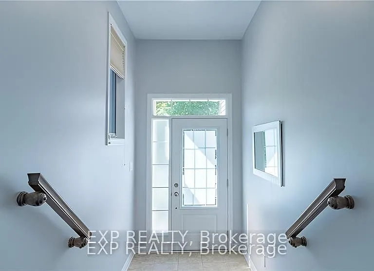 320 Autumnfield St — Photo 2