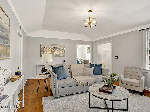3rd image of 1416 SAN MATEO Avenue