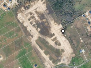 6420 McChesney Dr, Midlothian, TX 76065