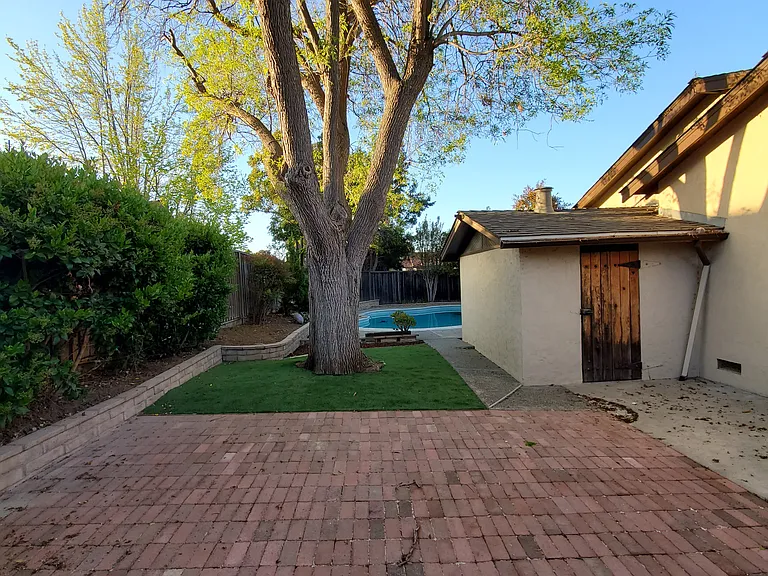 1157 Tilton Dr — Photo 21