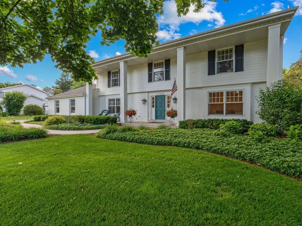 15020 Pomona ROAD, Brookfield, WI 53005