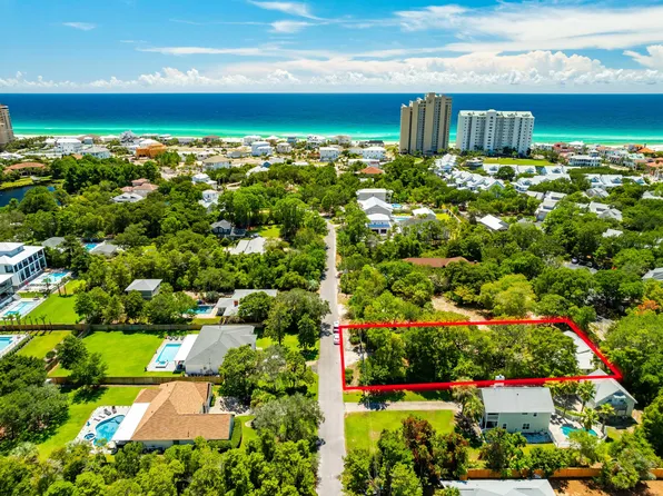 134 Overlook Dr, Miramar Beach, FL 32550