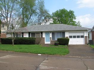 36 Simpson Dr, Huntington, WV 25705