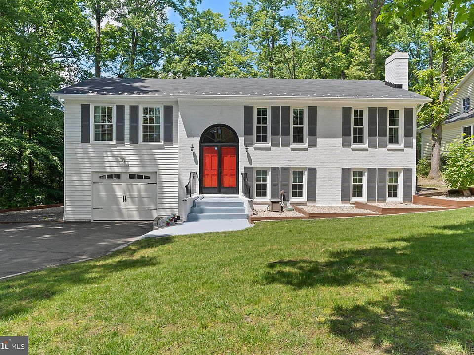 1st image of 1232 Washington Dr