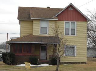 119 W Jasper St, Goodland, IN 47948