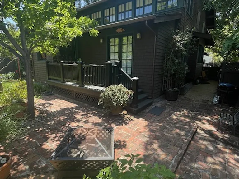 1101 Emerson St — Photo 17