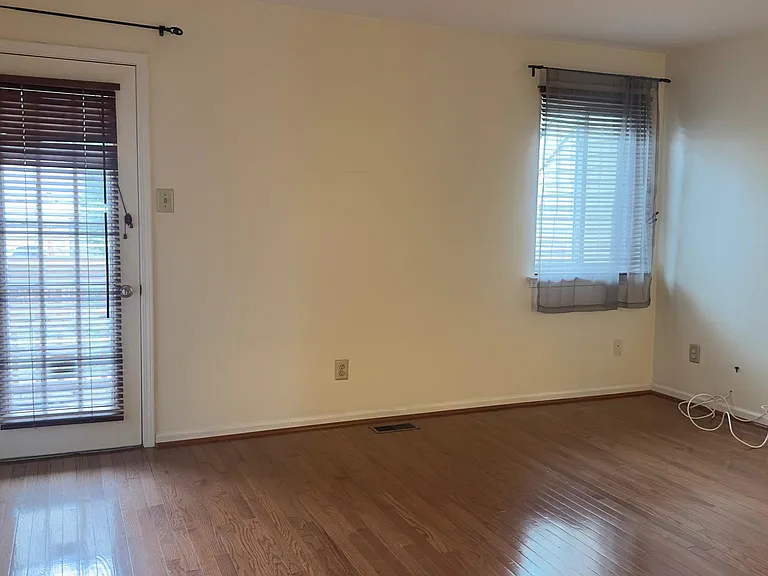 342 Brigade Ct #342 — Photo 9