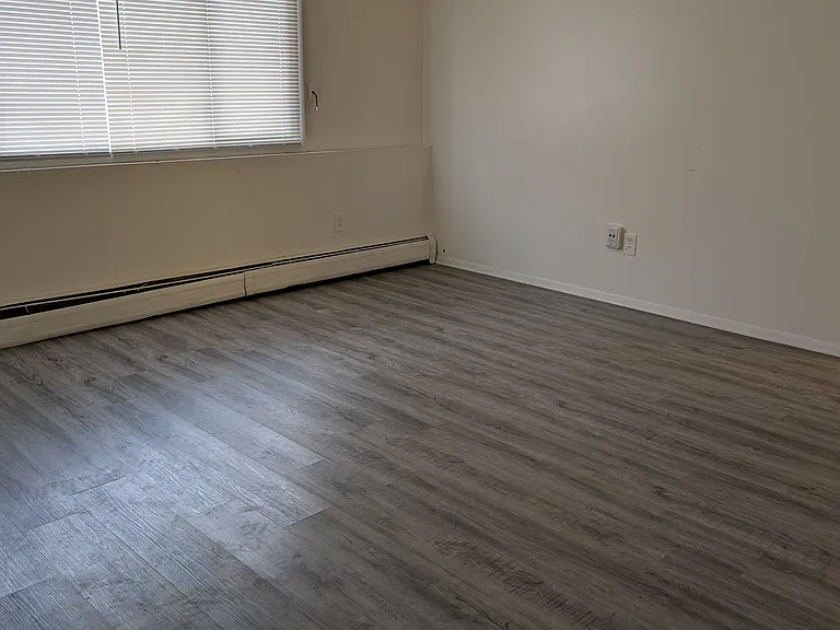 2050 Lilac Ln #G1 — Photo 6