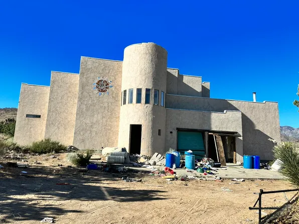 19750 Panorama Rd, Llano, CA 93544