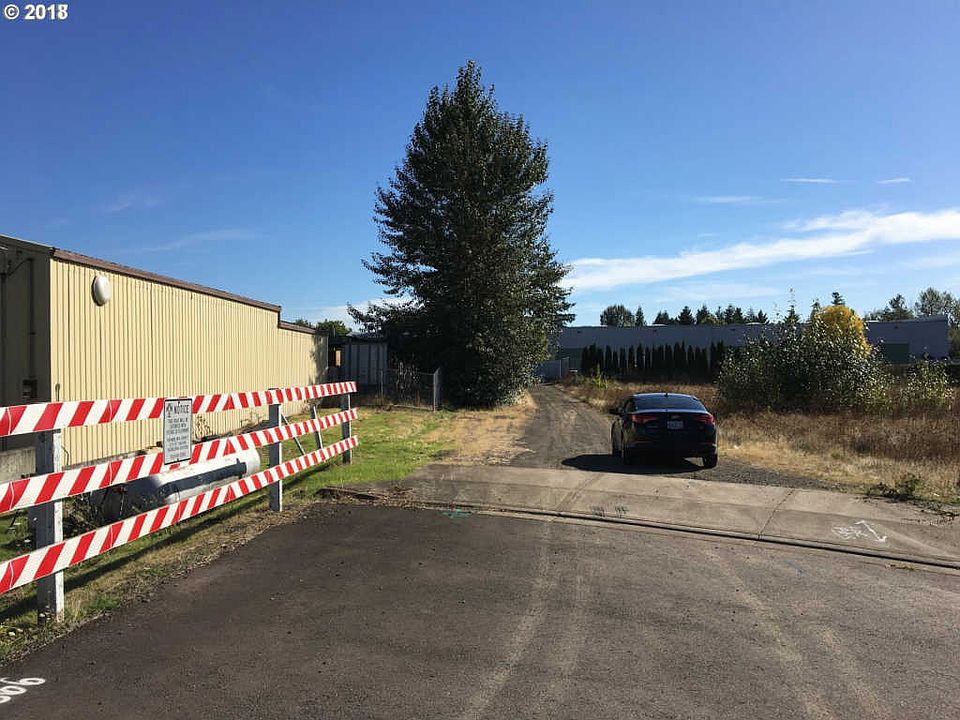 2nd image of 18350 SW 126th Pl