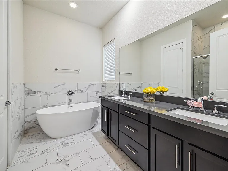 3902 Tulane Oak Dr — Photo 13