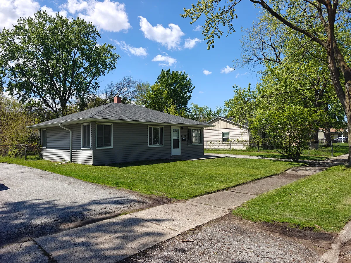 Building Photo - 7728 Beech Ave