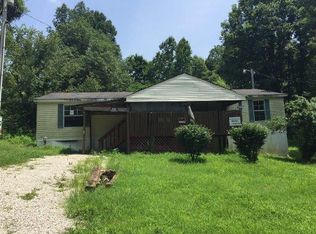 1460 Trotting Ridge Rd, Irvine, KY 40336