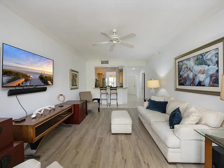 410 Bayfront Pl #2405 — Photo 2