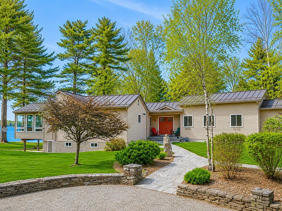 1st image of 124 Collette Road