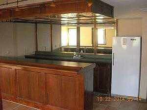 BASEMENT WET BAR