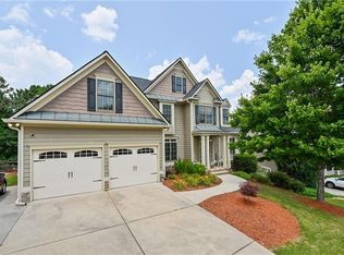 252 Blackberry Run Dr, Dallas, GA 30132