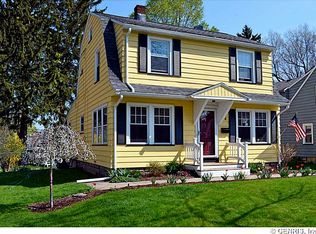 154 Worthington Rd, Irondequoit, NY 14622