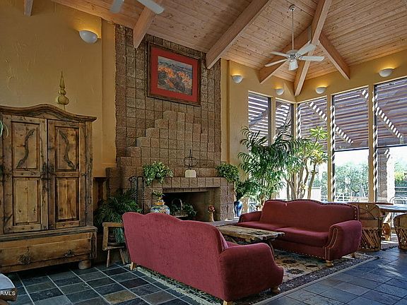5th image of 6655 N Canyon Crest Dr