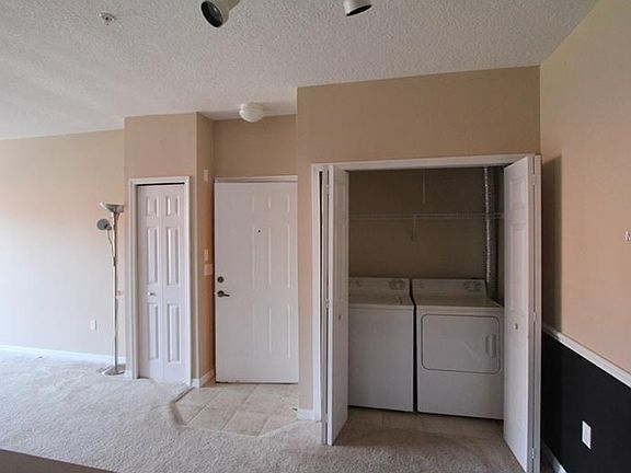 5th image of 5578 Metrowest Blvd #1-102