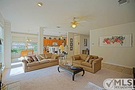 2nd image of 502 Wildberry Ct