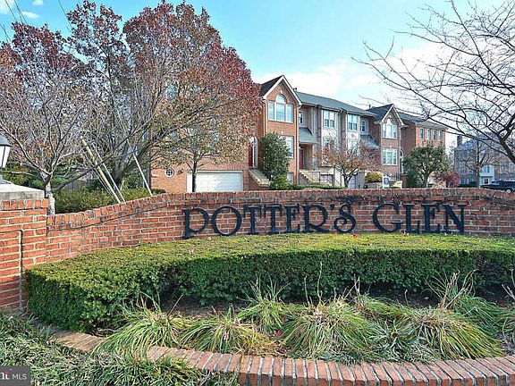3rd image of 6409 Little Potters Ln