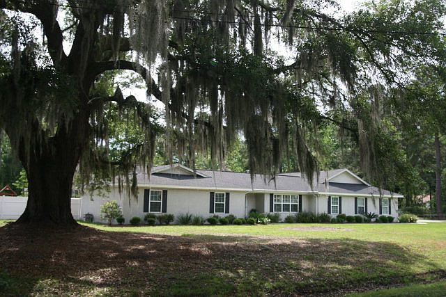 1st image of 103 Dovewood Dr