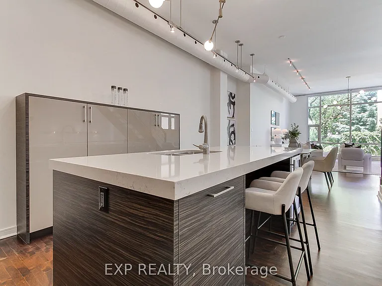 306 Sackville St #4 — Photo 28