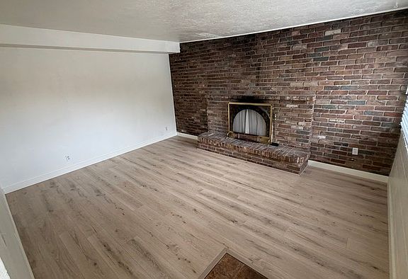 3rd image of 8284 S Wilson St #8284