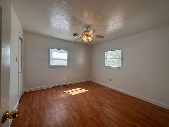 4th image of 1619 2nd St
