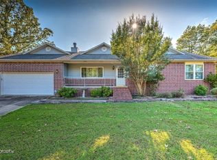 8781 Summer Shade Rd, Rogers, AR 72756