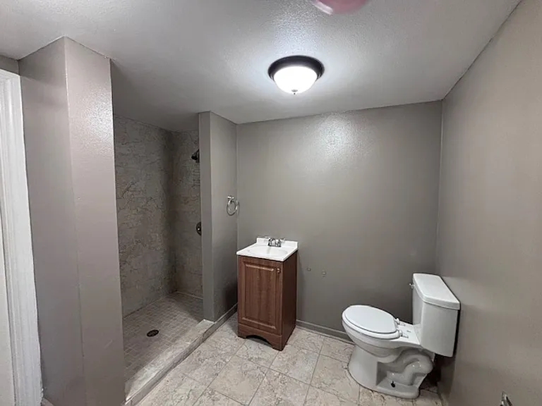 3906 S Barrow Dr — Photo 11