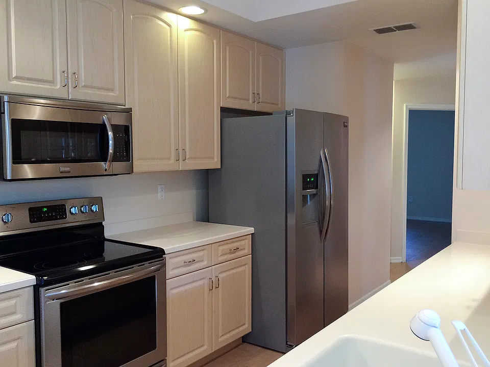 Stainless appliances