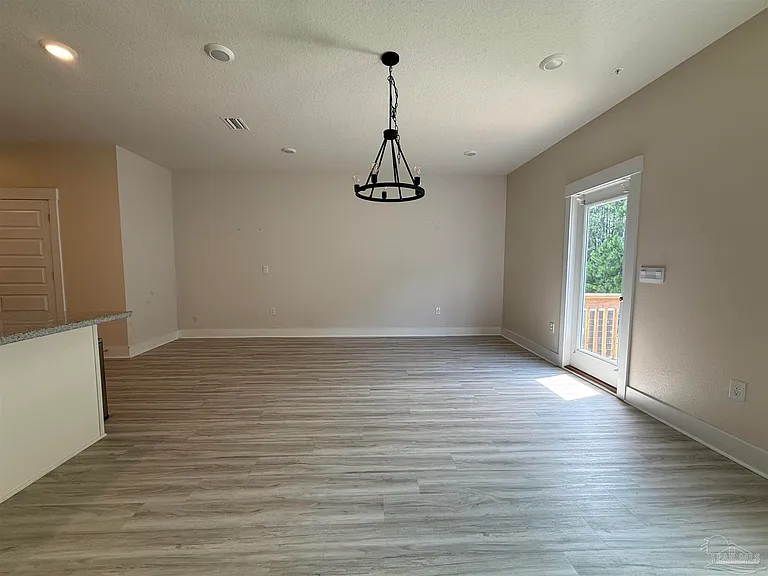 9469 Nature Creek Ln — Photo 8