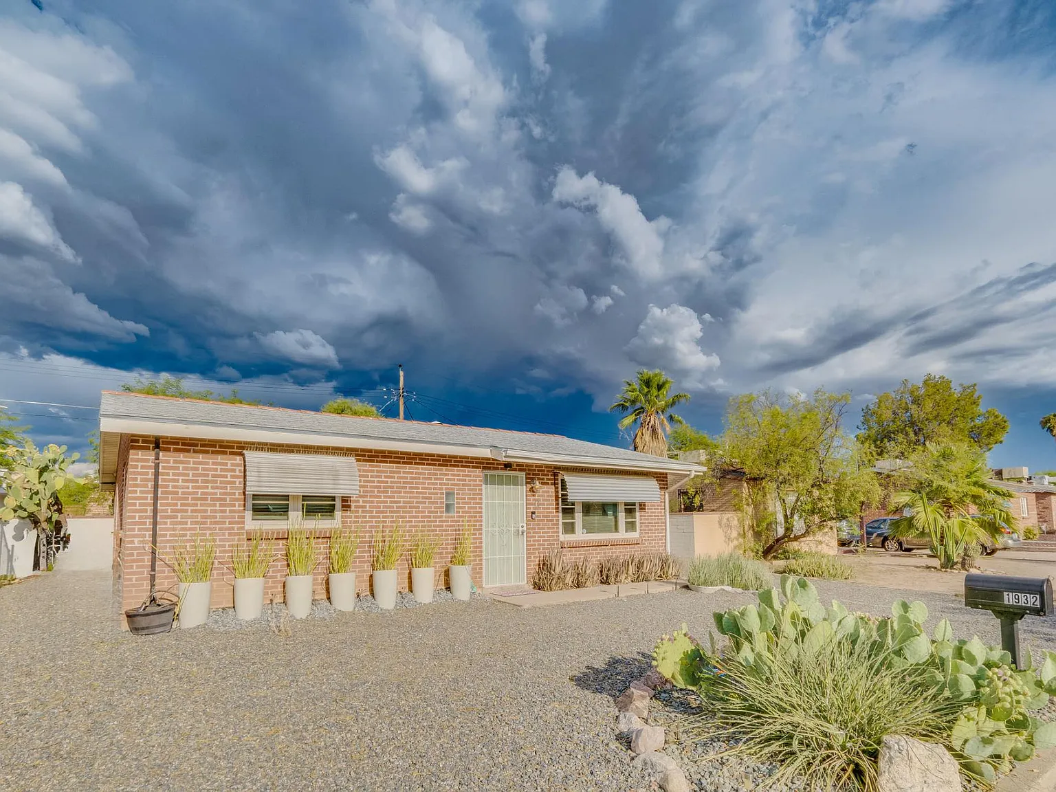 N Tucker Dr, Tucson — Photo 2