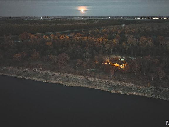4th image of 0 Mississippi Riv