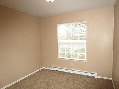 4th image of 110 Bonnie Vista Dr Unit A