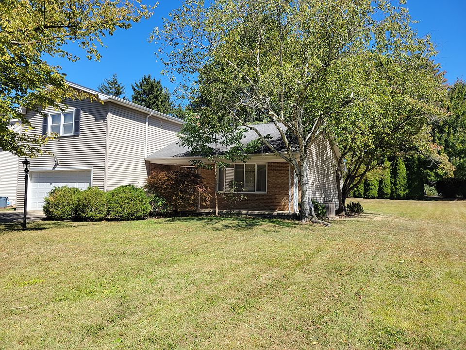 1st image of 159 Creston Dr